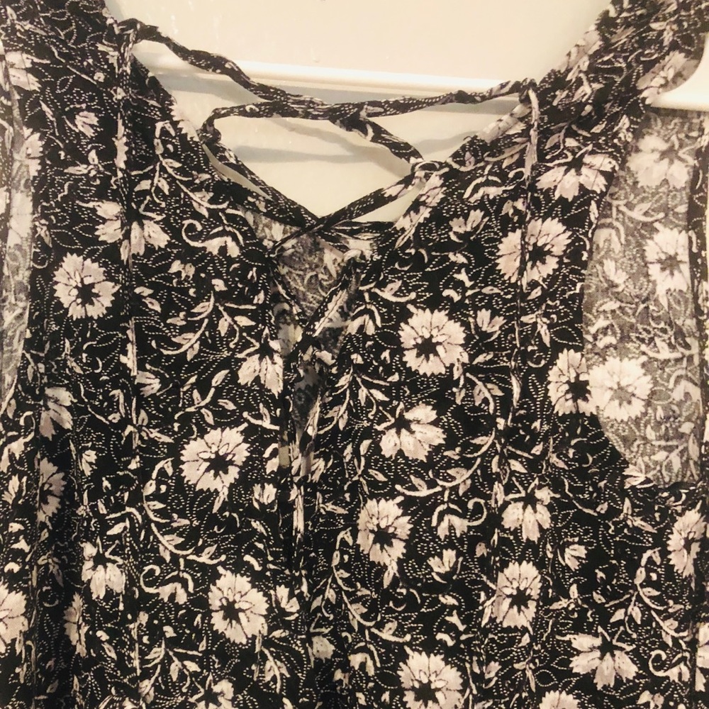 Dress - Picture 4 of 6